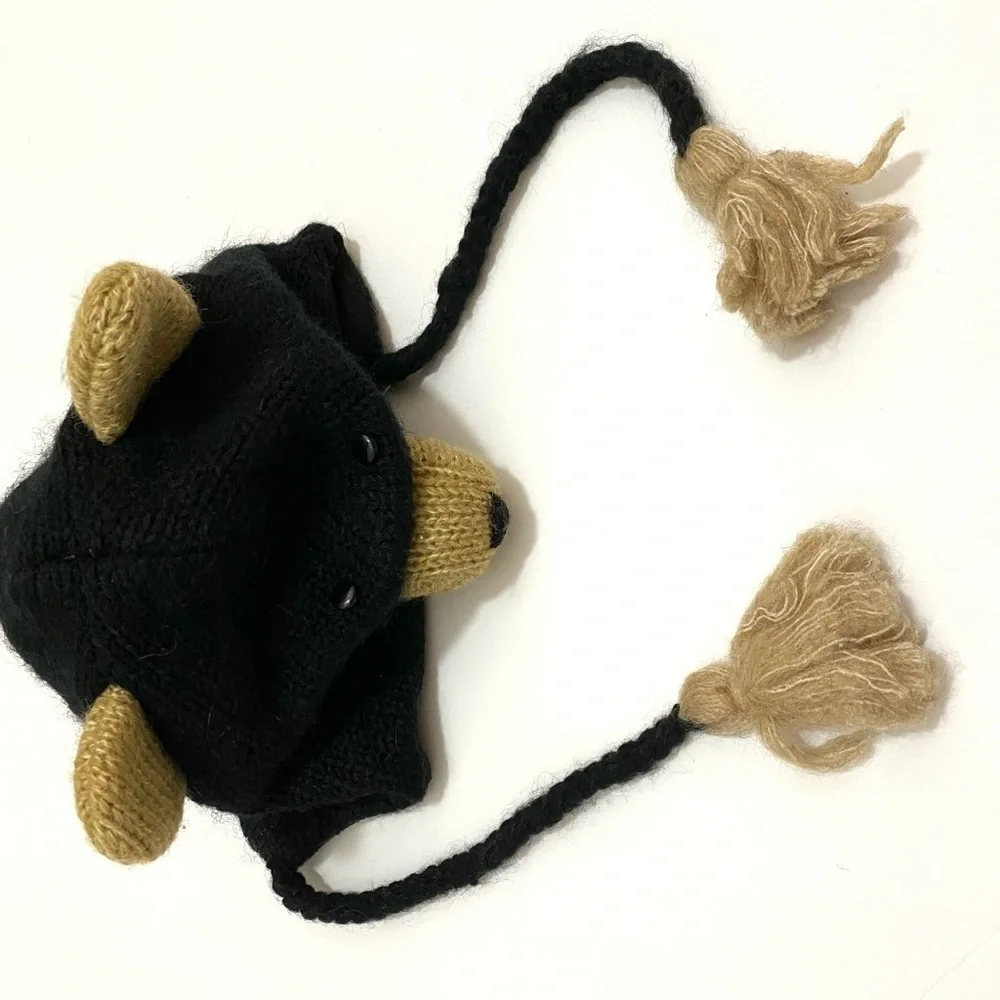 Delux Black Bear Knit Hat Wool/Nylon Fleece Lined Men/Women One Size